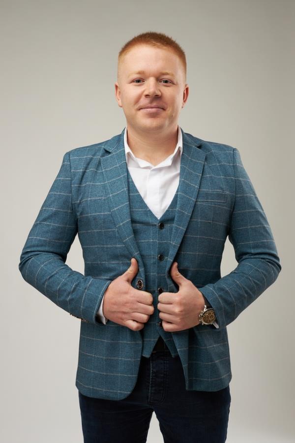 Сергій АН Манхеттен-Люкс