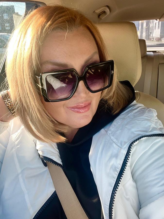 Людмила АН ,, De Luxe‘‘